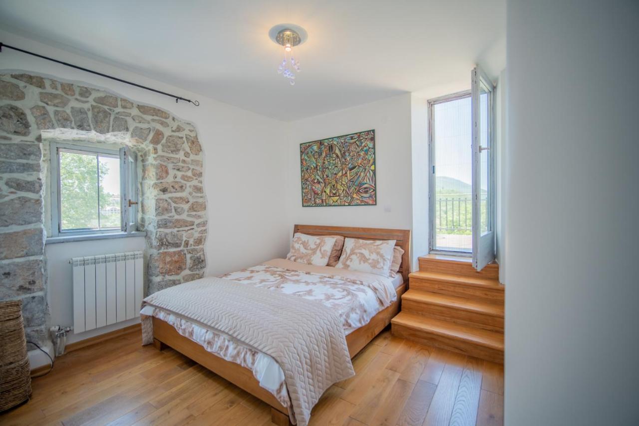 Villa Toscana With A Pool Tivat Exterior photo