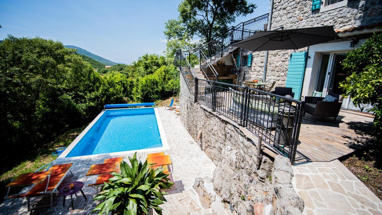 Villa Toscana With A Pool Tivat Exterior photo