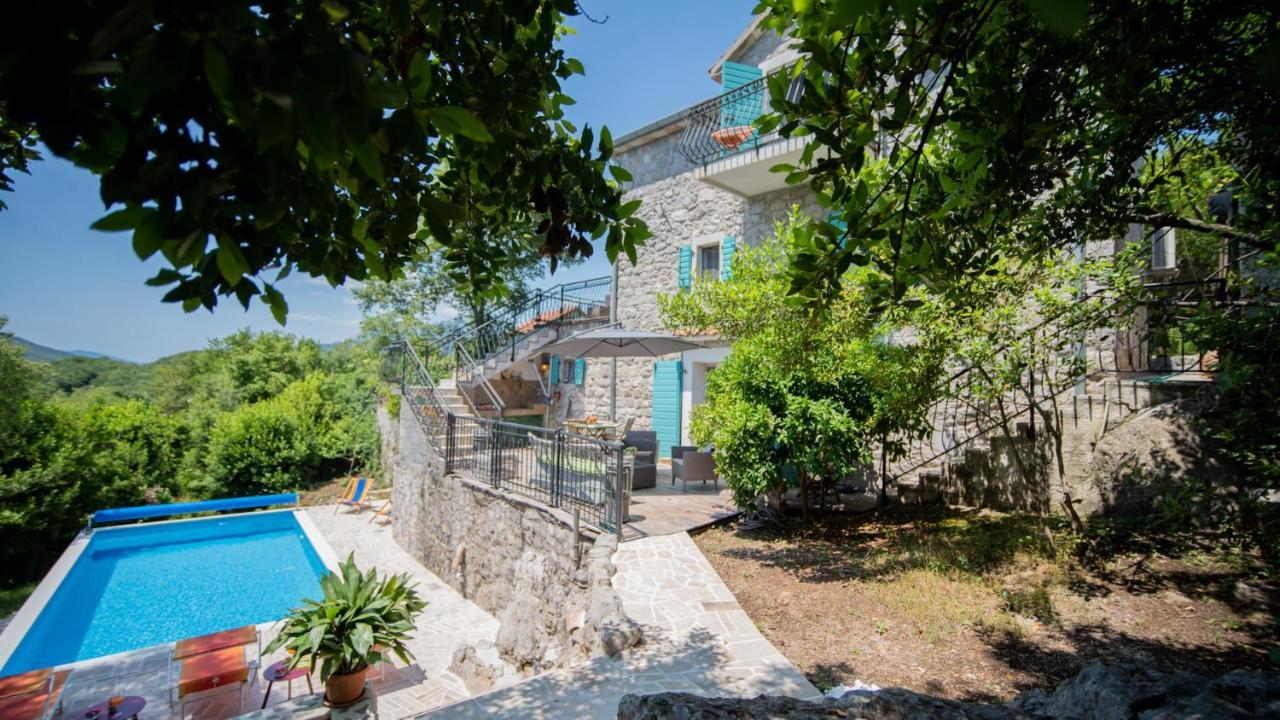 Villa Toscana With A Pool Tivat Exterior photo