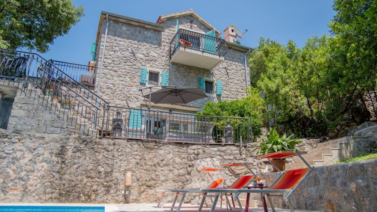 Villa Toscana With A Pool Tivat Exterior photo